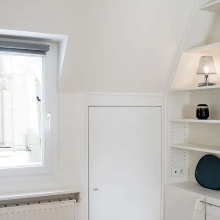 Stylish 1br - Walk To Eiffel Tower & Seine * Paris