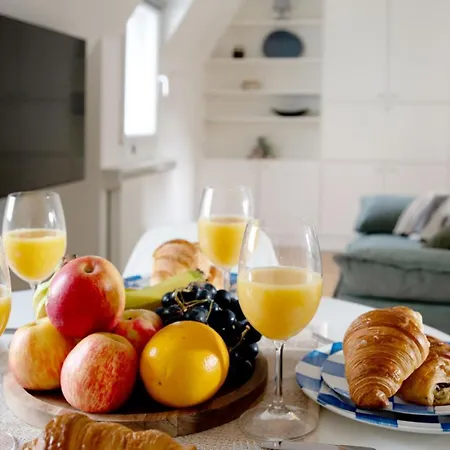 Stylish 1br - Walk To Eiffel Tower & Seine * Paris